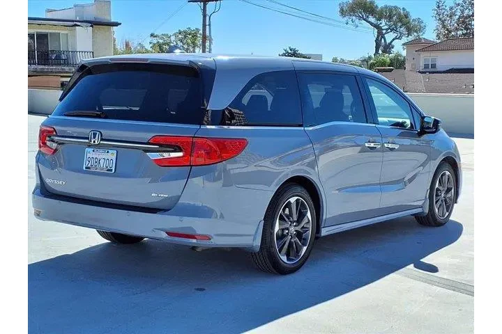 $38995 : Honda Odyssey 2023 Elite 4dr image 4