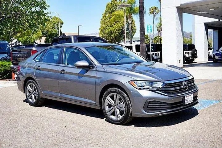 $18998 : Volkswagen Jetta 2024 SE 4dr image 6