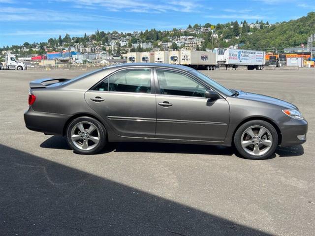 $9988 : 2006 Camry SE V6 image 8