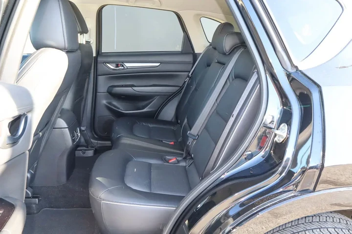 $27087 : 2025 CX-5 2.5 S Select Packag image 8