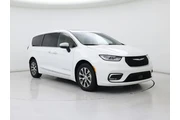 Chrysler Pacifica Plug-In Hy en Raleigh