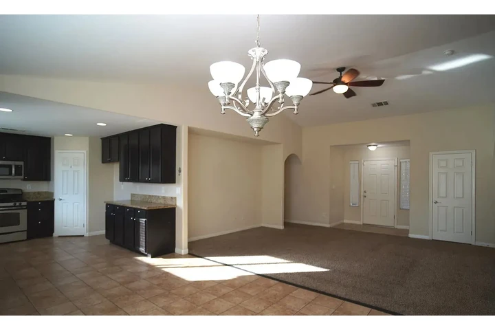 $1050 : stainless steel microwave home image 3