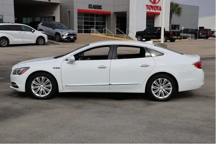 $19271 : Buick LaCrosse 2019 Essence image 5