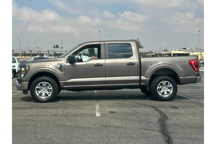 $38990 : Ford F-150 2023 4x4 XL 4dr S image 7