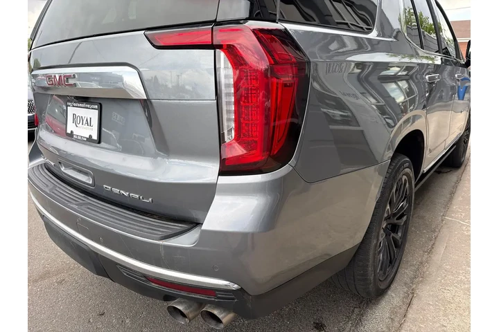 $31995 : 2021 GMC Yukon 4WD Denali image 9