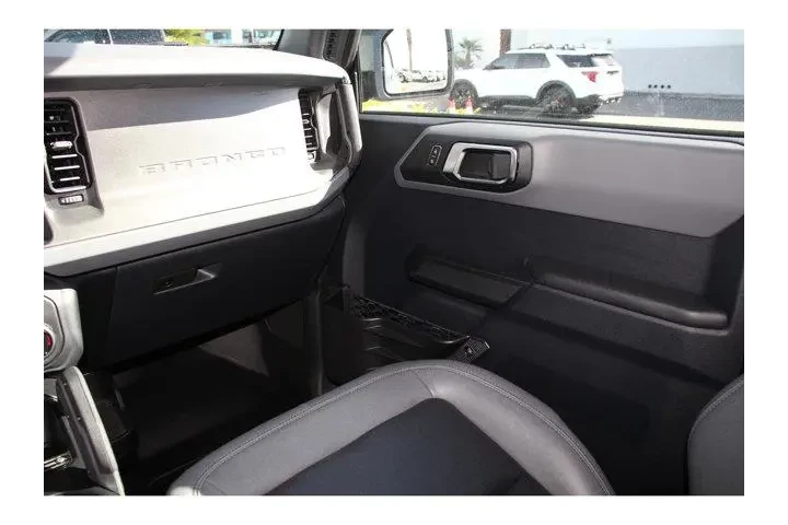 $34654 : Ford Bronco 2024 4x4 Big Ben image 8
