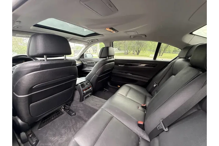 $11999 : 2015 BMW 7 Series 740Li image 7