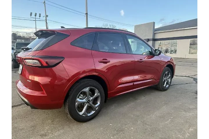 $29988 : Ford Escape 2024 AWD ST-Line image 4