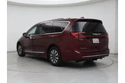$29998 : Chrysler Pacifica Hybrid 202 thumbnail