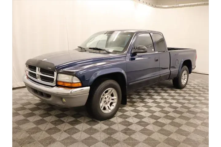 $9998 : Dodge Dakota 2003 2dr Club C image 1