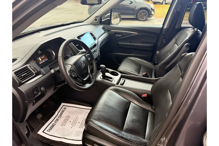 $21900 : Honda Pilot 2018 AWD EX-L 4d image 8