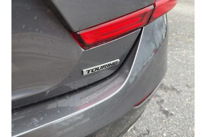 $22995 : Honda Accord 2018 Touring 4d image 9