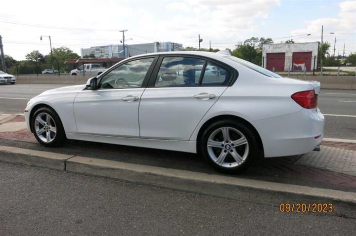 $13995 : 2015 BMW 3 Series 320i xDrive image 7