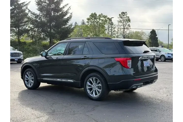 $36995 : Ford Explorer 2023 AWD XLT 4 image 6