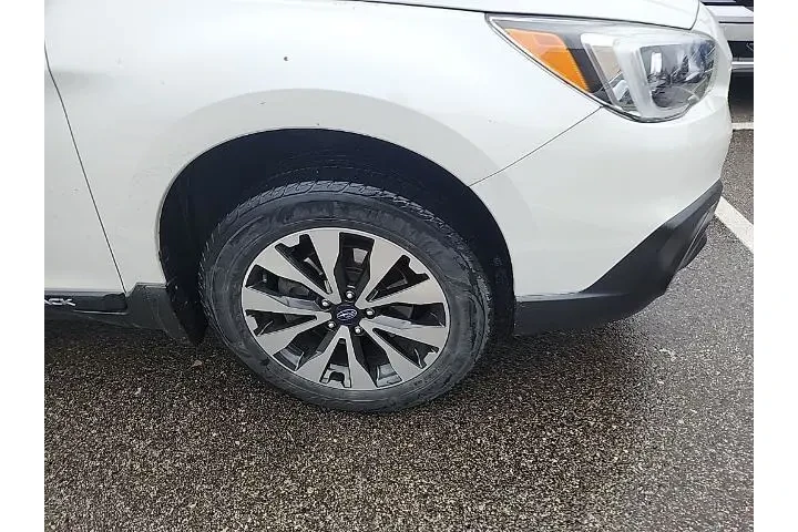 $15000 : Subaru Outback 2017 AWD 2.5i image 3
