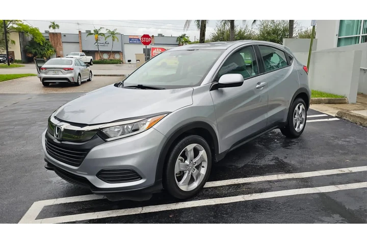 $13900 : 2020 Honda HRV image 7