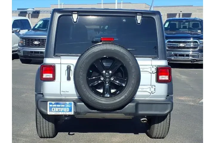 $31081 : Jeep Wrangler 2023 4x4 Sport image 5