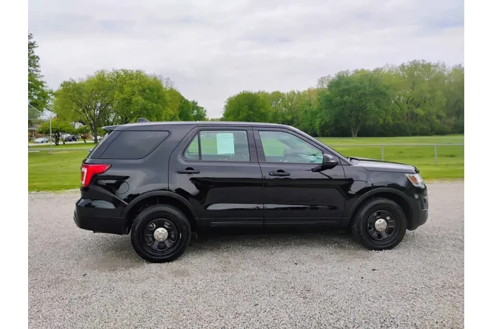 $1 : 2017 Explorer Police Intercep image 7