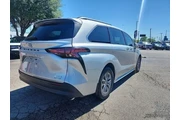 $28997 : Toyota Sienna 2021 XLE 7-Pas thumbnail