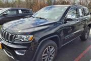 $26996 : PRE-OWNED 2020 JEEP GRAND CHE thumbnail