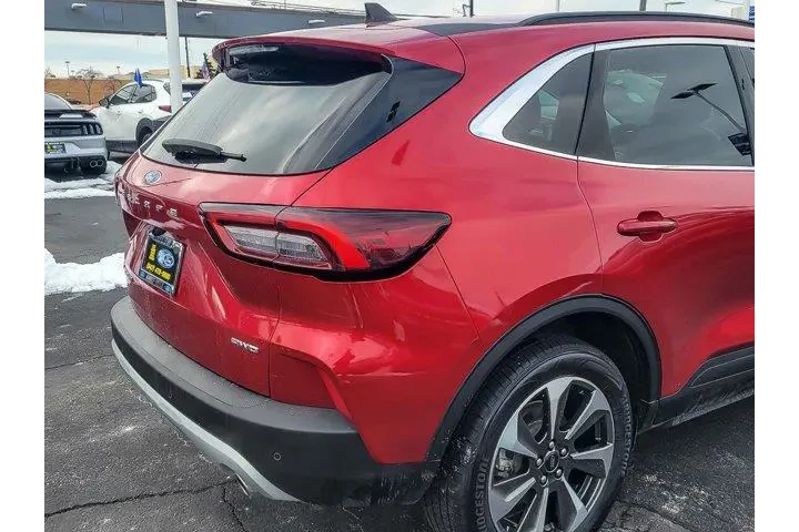 $26877 : Ford Escape 2024 AWD Platinu image 8