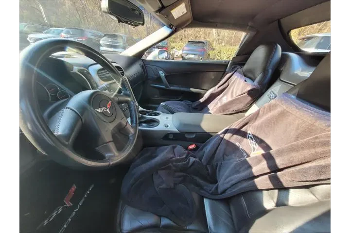 $24990 : Chevrolet Corvette 2005 2dr image 8