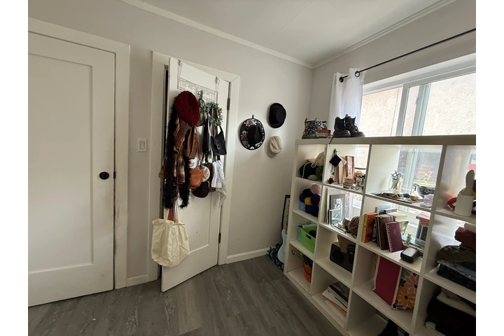 $850 : Se renta cuarto para chica con image 1