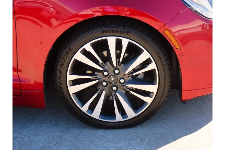 $20999 : Lincoln MKZ 2019 Reserve II image 9