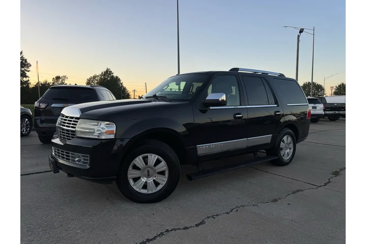 $8999 : 2014 Navigator 4WD image 9