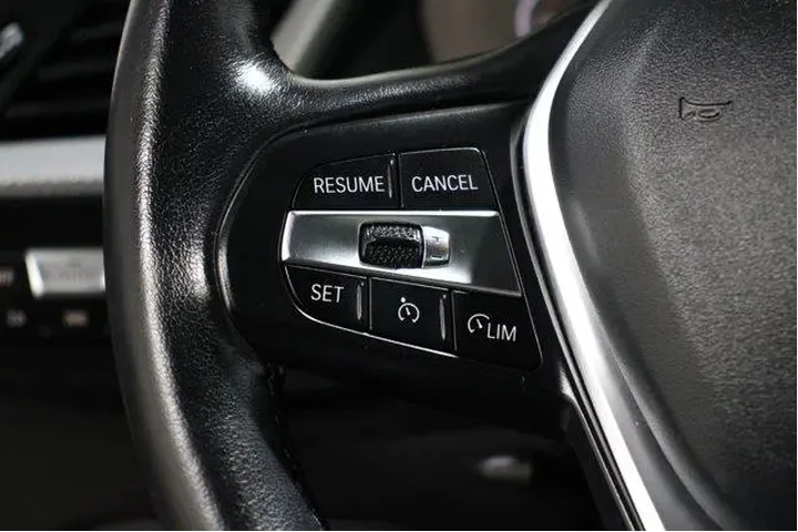 $27998 : BMW 2 Series 2023 228i Gran image 9