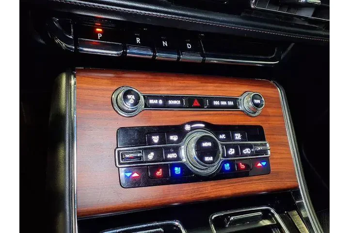 $26388 : Lincoln Aviator 2020 AWD Res image 8