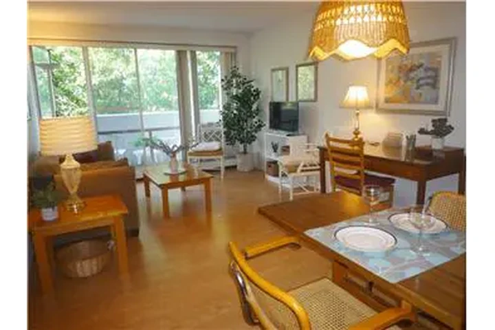 $3100 : Rental property with 1 bedro image 1