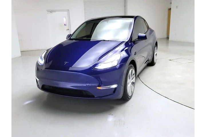$34998 : Tesla Model Y 2023 AWD Long image 3