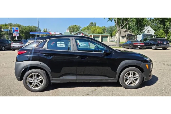 $12990 : 2020 Kona SE image 5