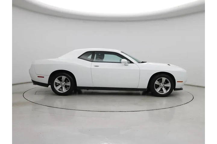 $16998 : Dodge Challenger 2016 SXT 2d image 7