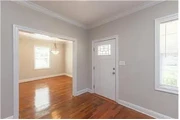 $850 : Rental property with 2 bedro thumbnail