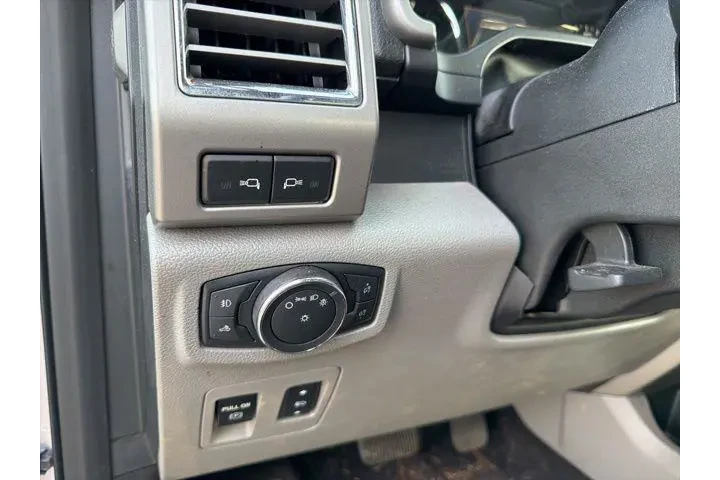 $22992 : Ford F-150 2016 4x2 Lariat 4 image 6