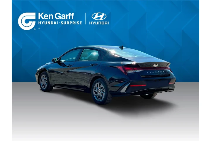 $20990 : Hyundai ELANTRA 2024 SEL 4dr image 5