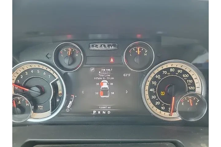 $20998 : Ram 1500 2017 4x4 Laramie 4d image 4