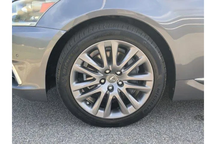 $21995 : Lexus LS 460 2013 L 4dr Seda image 10