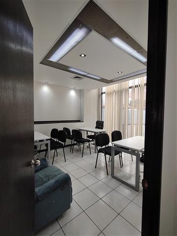 $8250 : Oficinas en zona centro Colima image 3