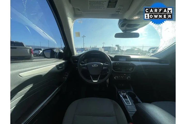 $14359 : Ford Escape 2021 S 4dr SUV image 5