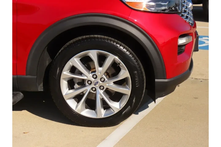 $37599 : Ford Explorer 2022 AWD Plati image 9