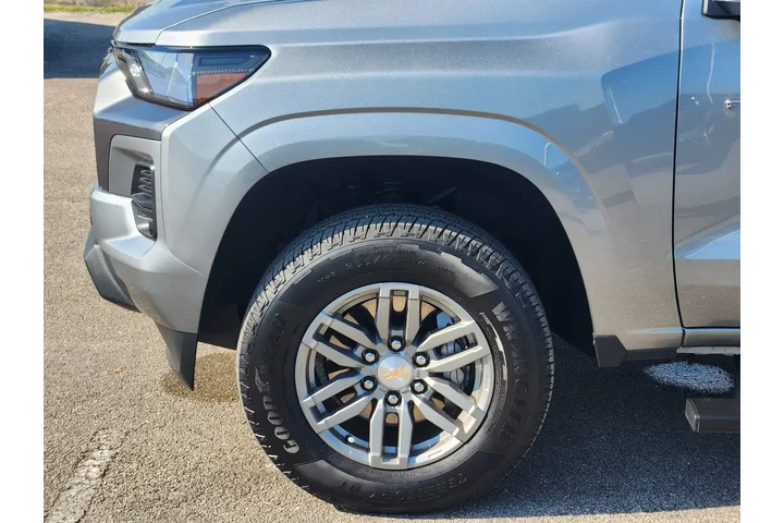 Chevrolet Colorado 2024 4x4 image 5