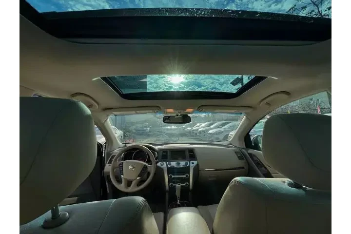 2010 NISSAN MURANO2010 NISSAN image 6