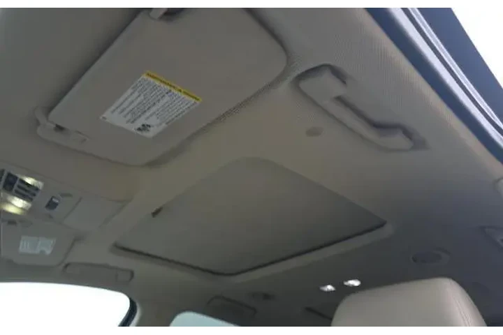 $31995 : Buick Enclave 2022 Premium 4 image 7