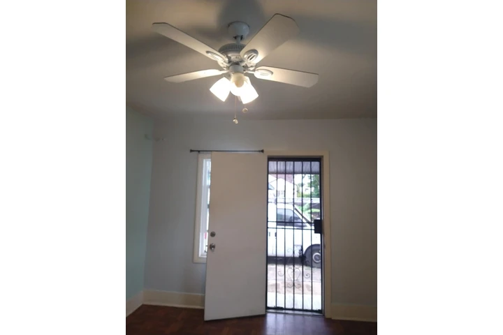 $850 : Cuarto para una persona image 3