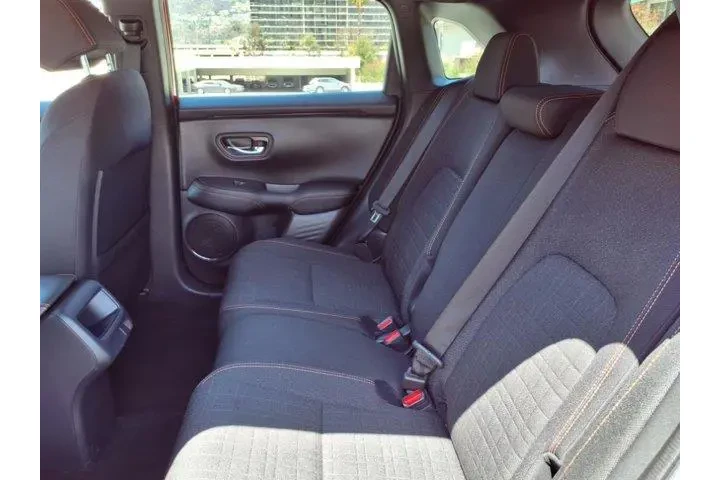 $23940 : Honda HR-V 2023 Sport 4dr Cr image 9