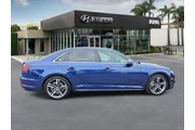 $16839 : Audi A4 2018 AWD 2.0T quattr thumbnail