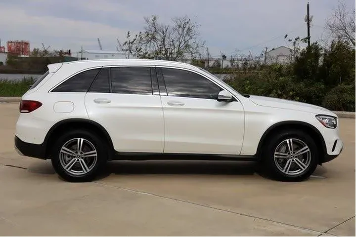$22878 : Mercedes-Benz GLC 2022 GLC 3 image 4